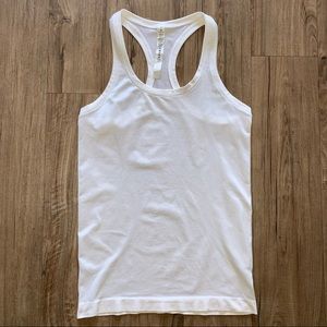 Lululemon Swiftly Tech Racerback